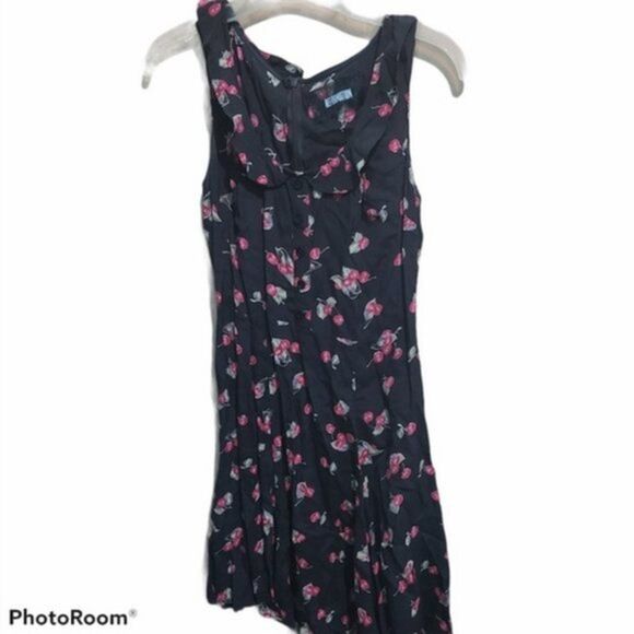 Reformation Bridget cherry tart dress size 2 - Picture 7 of 8